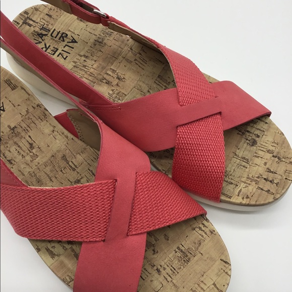 Naturalizer Lilac Sandal - Picture 6 of 6